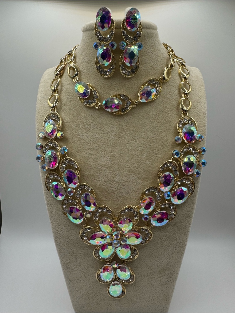 Iridescent Aurora Borealis (AB) Oval Floral Gold-Tone Statement Jewerly Set